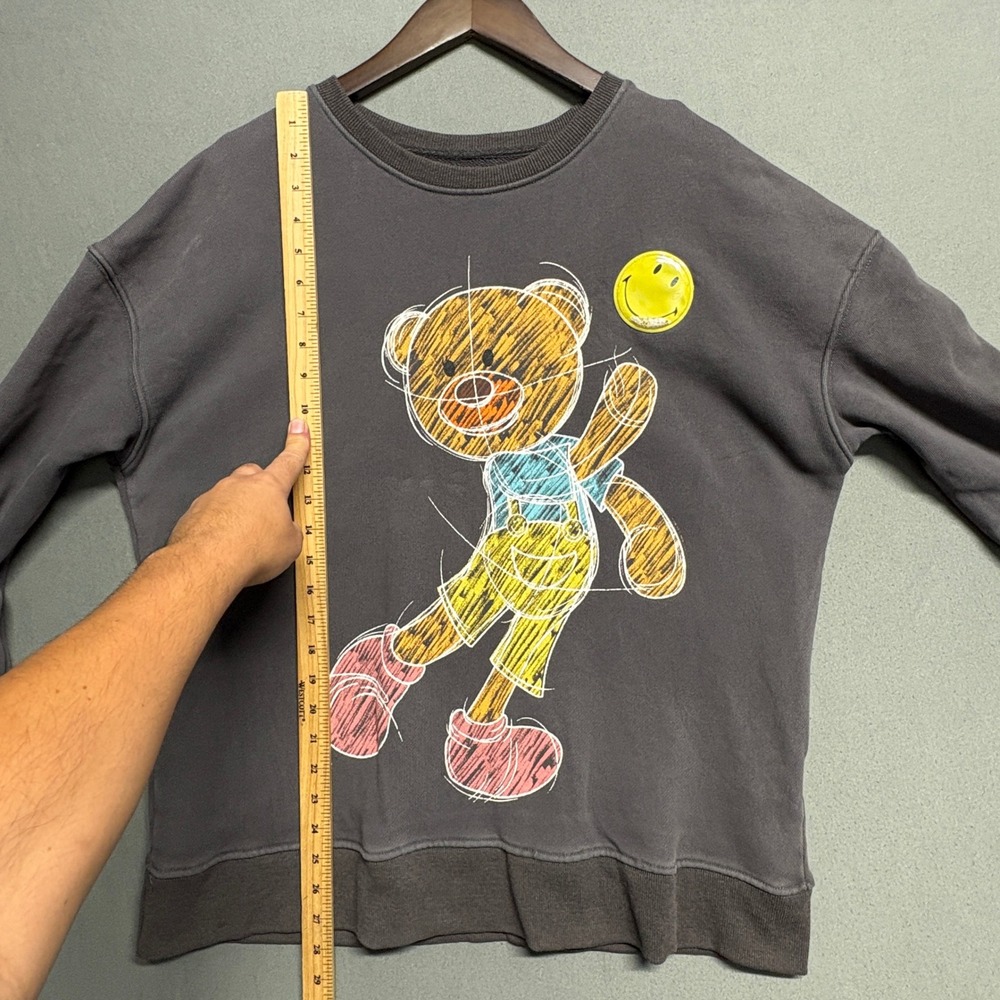 13De Marzo Bear Graphic Sweatshirt Mens Medium Faded Black Excellent Crayon Art - Picture 14 of 16